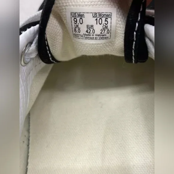 Unisex Vans Black And White Sneakers Size M 9 W 10.5 Like New MSRP $65 - Picture 6 of 8